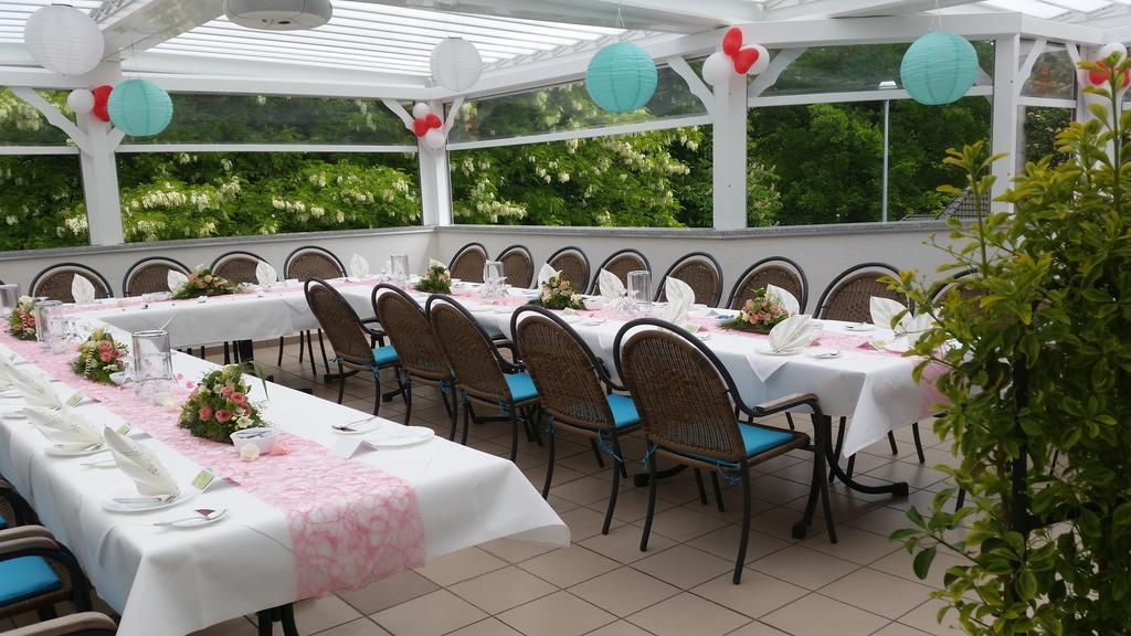 Hotel Hotel&restaurant Park Cafe Isa 3*